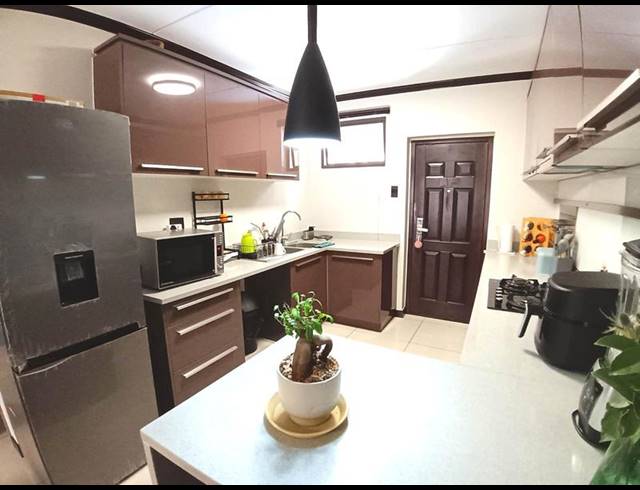 2 BEDROOM PROPERTY TO RENT IN BLUE HILLS